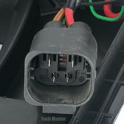 मर्सिडीज बेंज W204 400W के लिए कंट्रोल मॉड्यूल ब्रश A2045000193 के साथ रेडिएटर इलेक्ट्रिक कूलिंग फैन