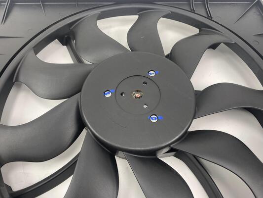 इलेक्ट्रिक कूलिंग रेडिएटर प्रशंसक के लिए के लिए वोक्सवैगन Multivan 850W 7E0121205B 7E0121205J