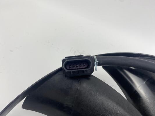 कार रेडिएटर शीतलन पंखे के लिए Land Rover Range Rover Sport एयर कूलिंग पंखे LR025965G PGG500370