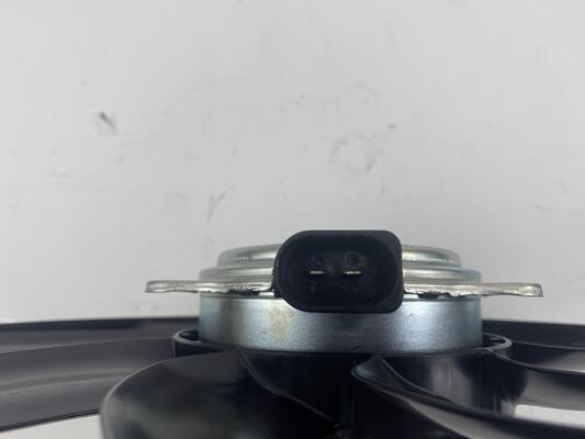 ऑडी A4L B8 A5 A6 C7 A7 Q3 Q5 2.0T/2.5T मेन फैन 2007 के लिए 8K0959455G/8K0959455K कार इलेक्ट्रॉनिक रेडिएटर कूलिंग फैन