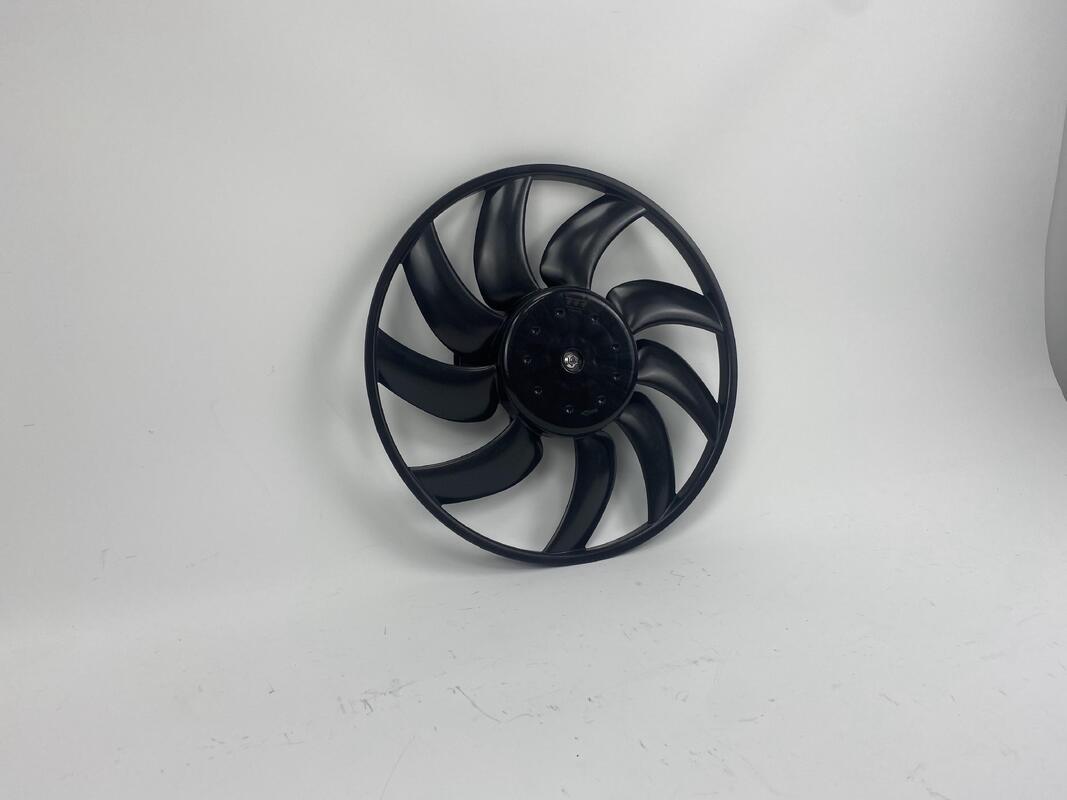 8K0959455R 8K0959455N Audi A6L C7 B8 Q5 के लिए रेडिएटर फैन असेंबली हाई परफॉरमेंस रेडिएटर फैन्स